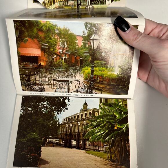 Vintage Fold Out Postcard View Book Bourbon Street New Orleans Louisiana - Picture 3 of 6